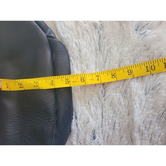 Auburn Woods Black Leather Fanny Pack - Picture 6 of 6